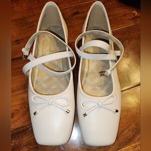 Michael Kors Leather Lt Cream Ballet Flats Collette New In Box, Sz 10 Orig $145